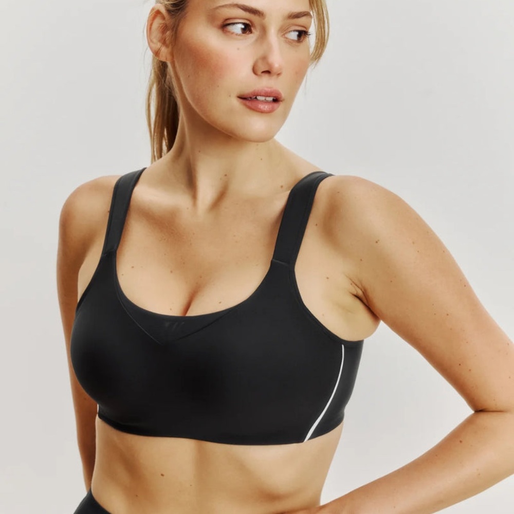 Knix Engage Medium Impact Sports Bra